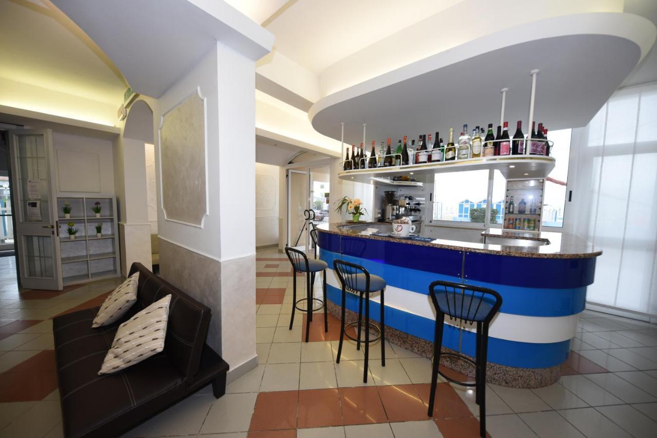 Miramare Inn Hotel Marotta Exterior foto